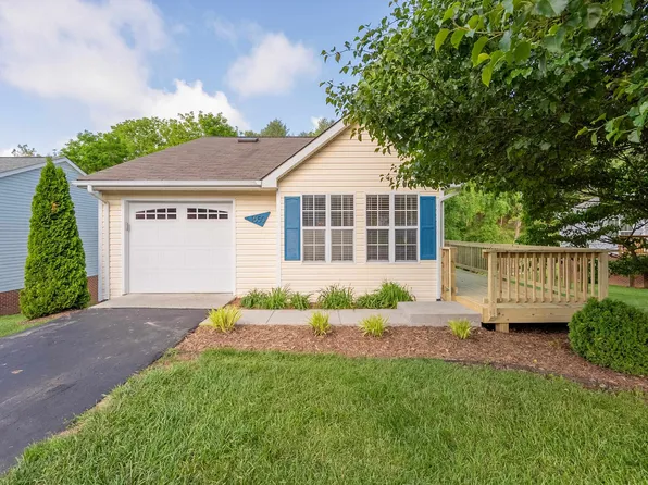 1650 Sleepy Hollow Rd, Christiansburg, VA 24073