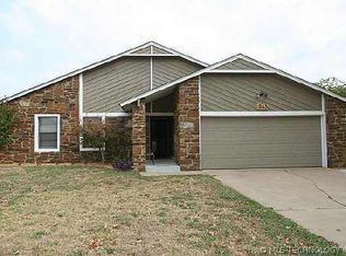 1243 E 139th St, Glenpool, OK 74033