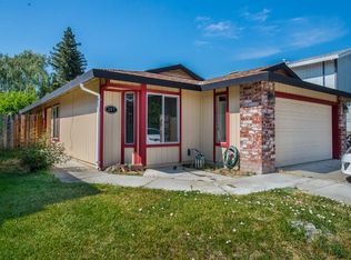 387 Riverside Dr, Woodland, CA 95695