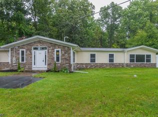 234 Andover Rd, Sparta, NJ 07871