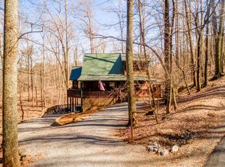 635 Walnut Mountain Rd, Ellijay, GA 30536