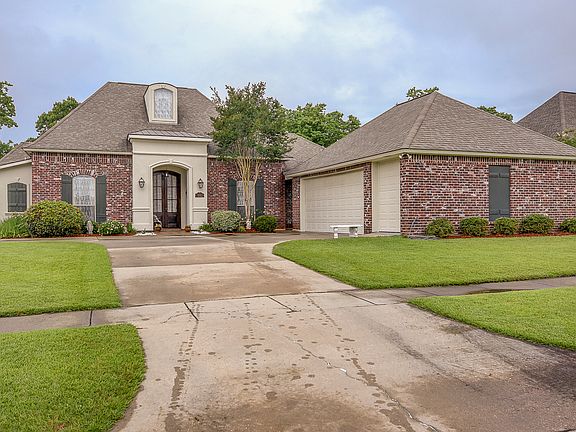 2nd image of 7063 Lakecrest Dr