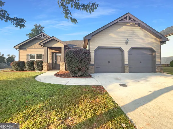 7699 Wild Cherry Ln, Lithonia, GA 30038