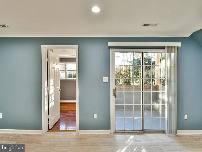 2010 Alice Ave #101 — Photo 9