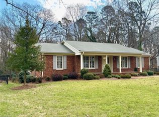 3218 Rolling Rd, High Point, NC 27265