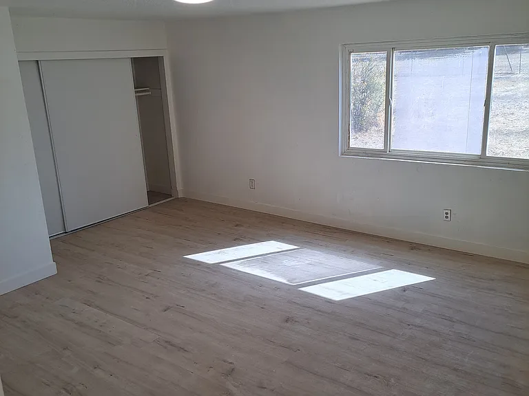 9601 Elk Grove Blvd — Photo 6