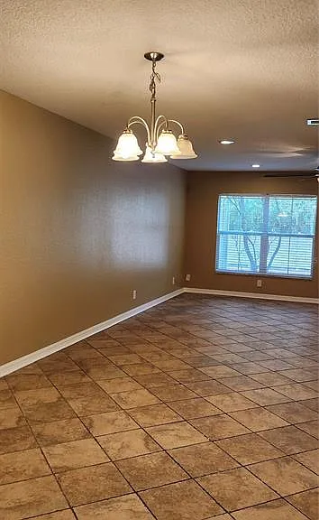 2914 Royal Tuscan Ln — Photo 3