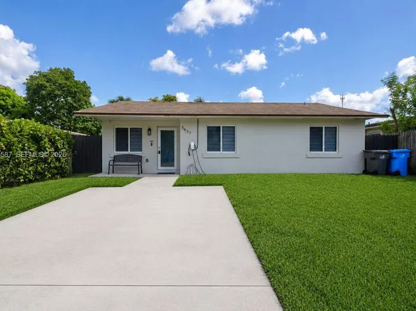 5637 SW 36th Ct, Hollywood, FL 33023
