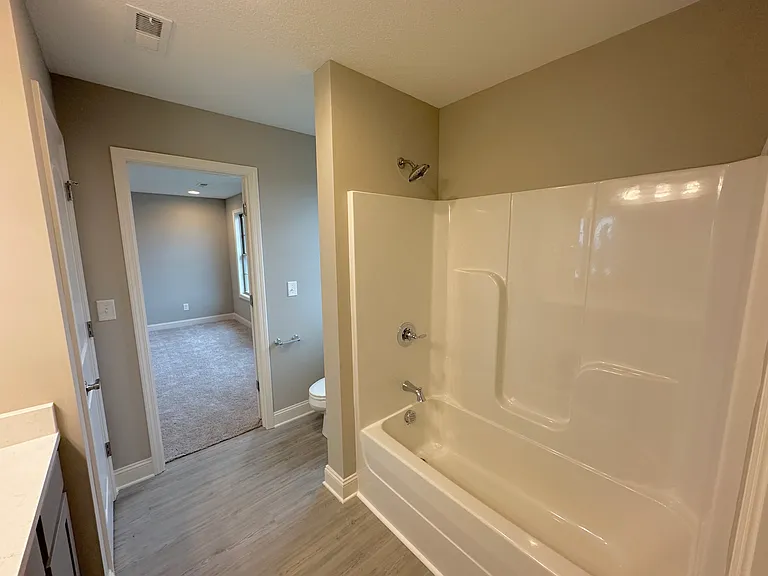 9538 Snowy Cliff Ln — Photo 25