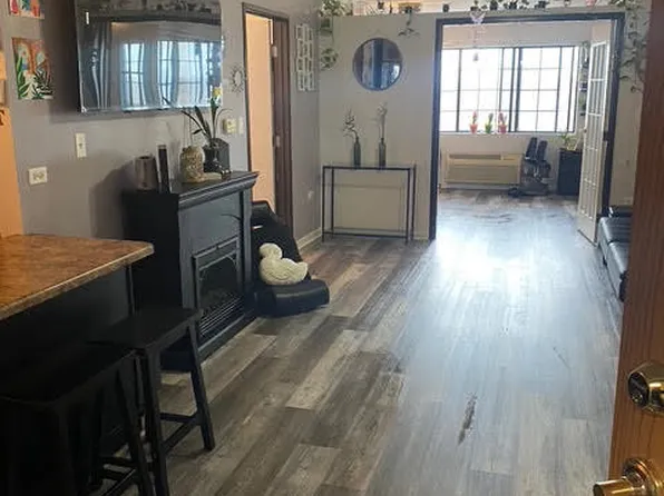 3370 W Brooke Ave APT 410, Waukegan, IL 60087
