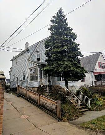 3rd image of 10935 216th St #2B