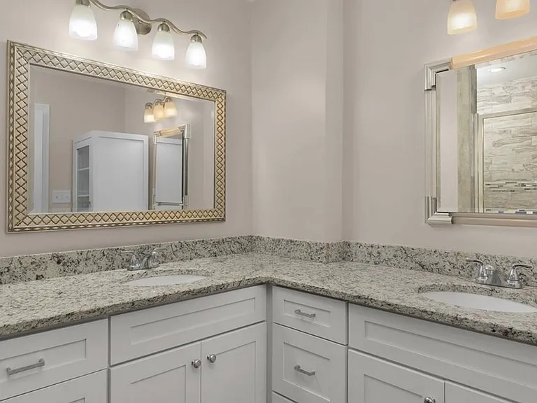 423 Money Tree Ln — Photo 17