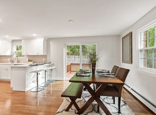 52 Charles Rd #52, Winchester, MA 01890