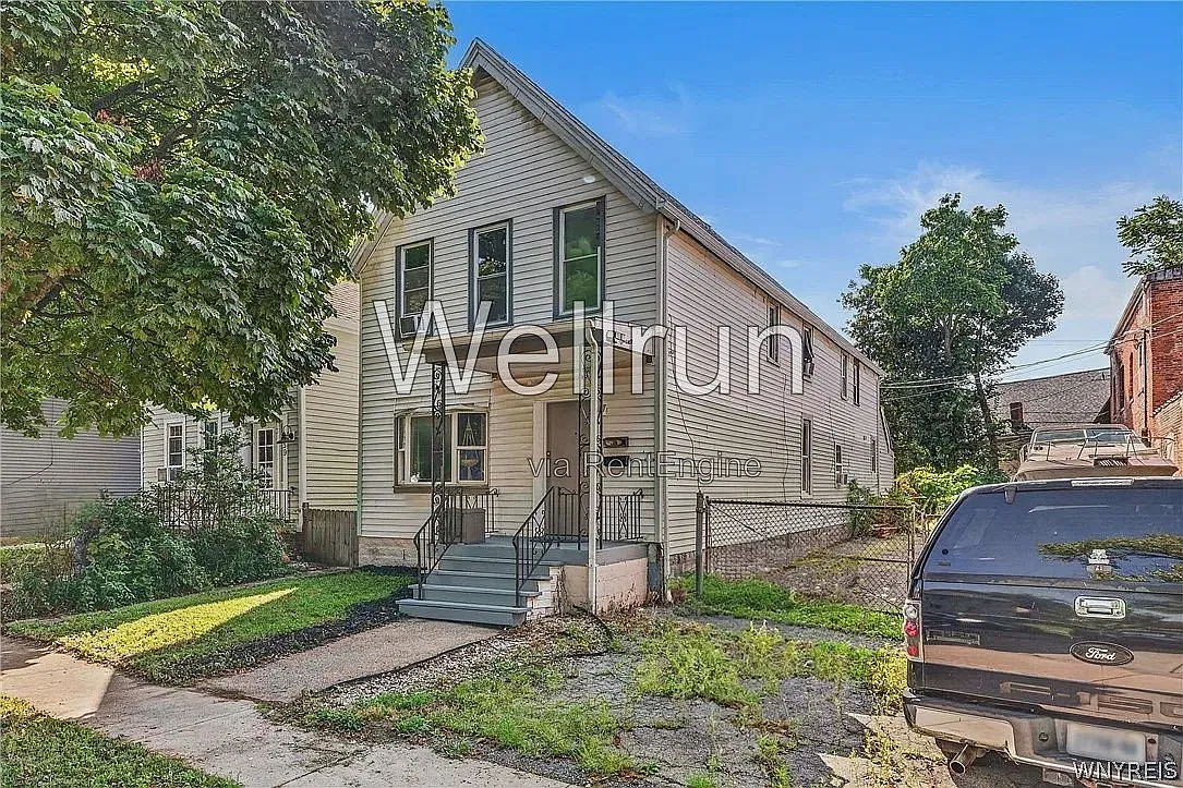 2 bed, 1.0 bath, 1144 sqft, $1,190 — Photo 1
