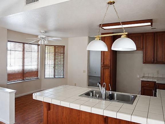 4th image of 4635 Luxford Ct
