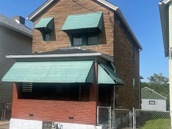 635 S 5th St, Duquesne, PA 15110