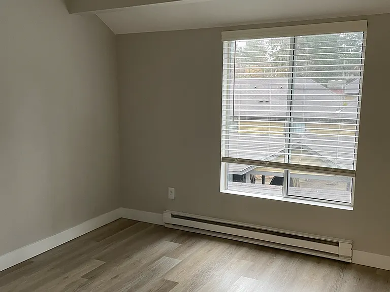 Redmond Park Apts — Photo 90
