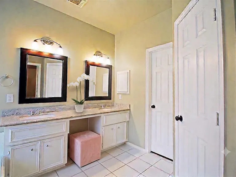 21922 Golden Cedar Dr — Photo 10