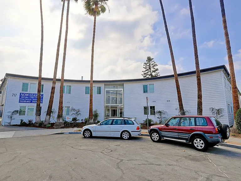 1750 Sycamore LLC — Photo 34