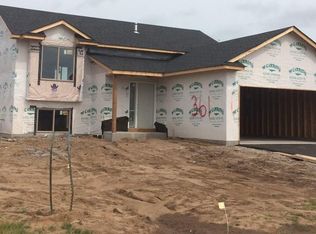 310 Ladd Ln, Osceola, WI 54020