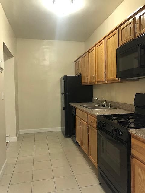 1st image of 1106 W Grace St APT 5