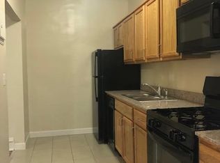 1106 W Grace St APT 5, Richmond, VA 23220