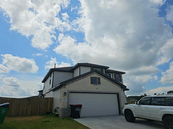 3rd image of 16809 Needlepoint Dr