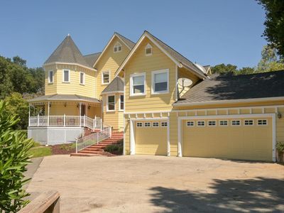 18150 Cochrane Rd, Morgan Hill, CA, 95037