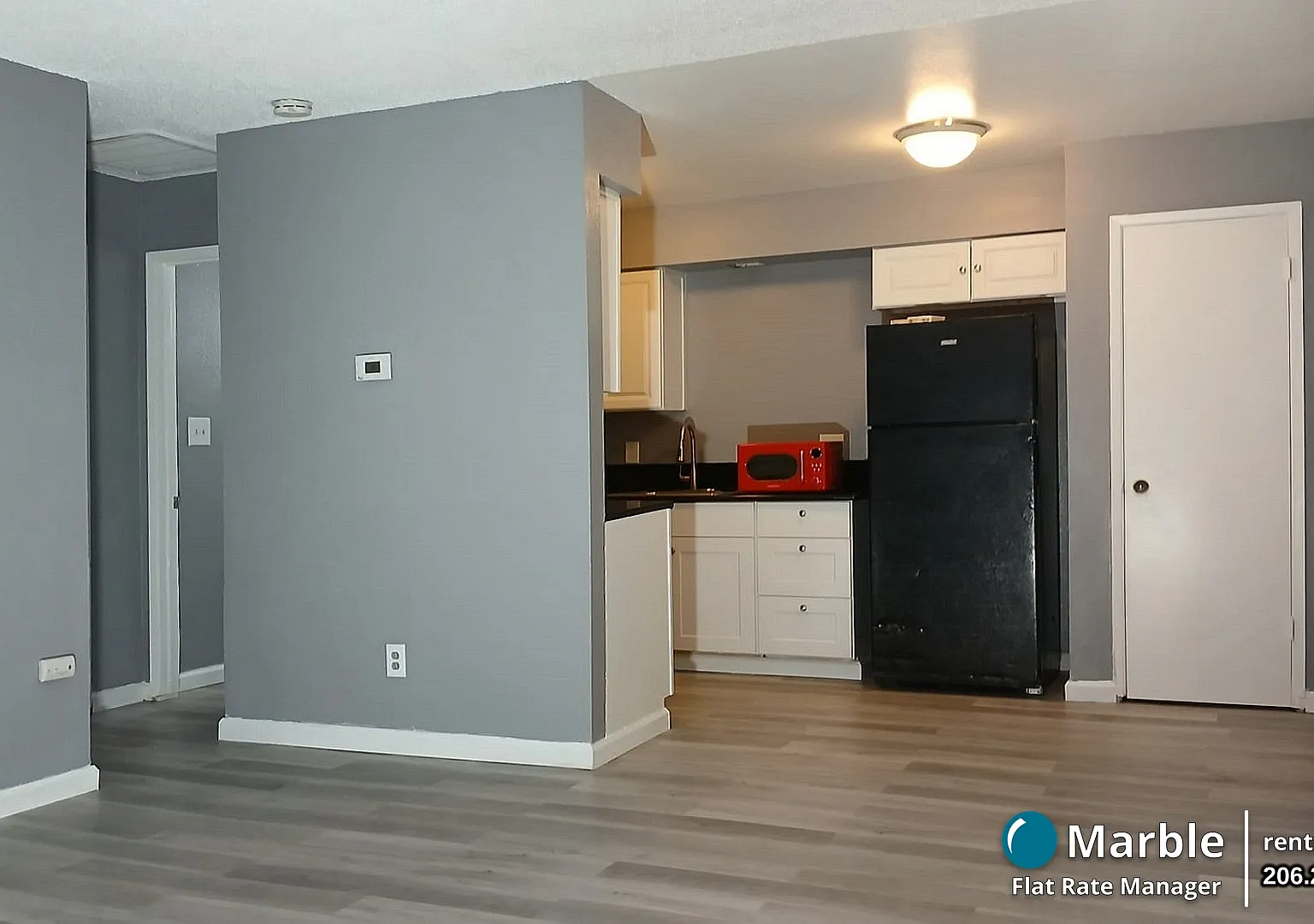4550 E Fountain Way — Photo 2
