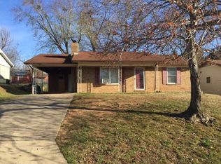 706 K St, Barling, AR 72923