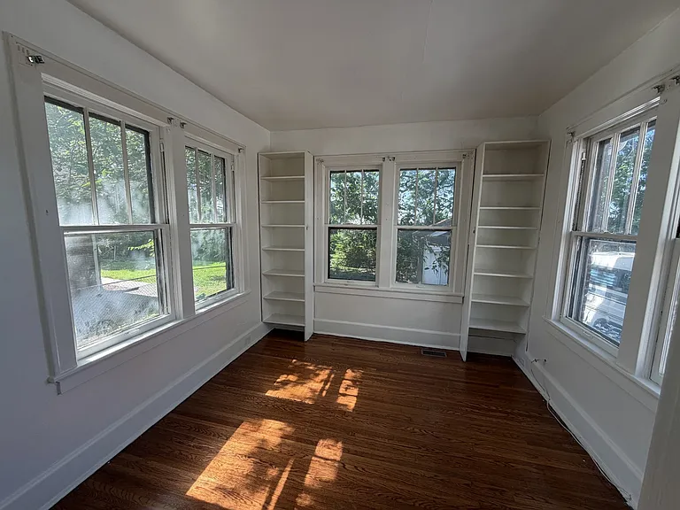 8416 Midland Blvd — Photo 6