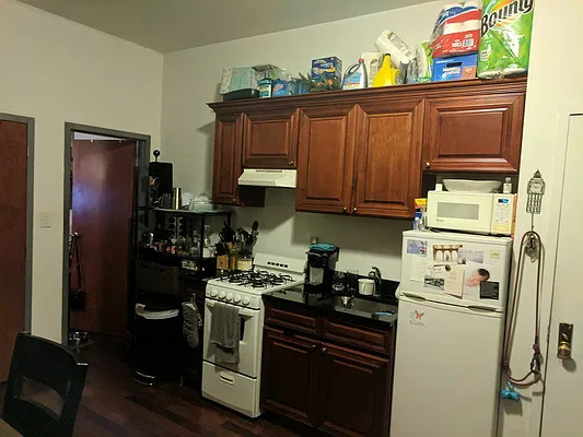 Rented by Alpha Properties NYC I LLC | media 24