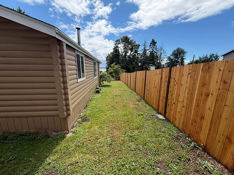 3746 Cyprus Way — Photo 3