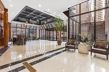 Rented by R New York