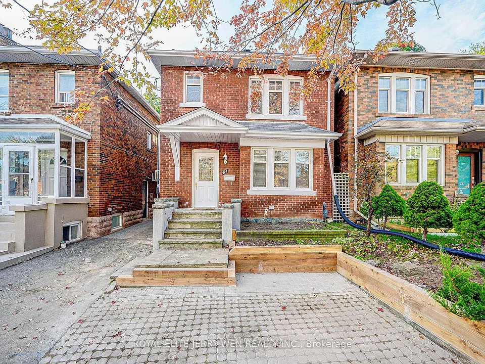 171 Lawrence Ave W #BASEMT