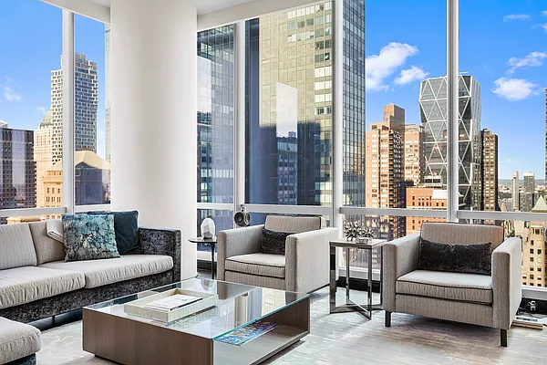 Rented by City Connections Realty | media 35