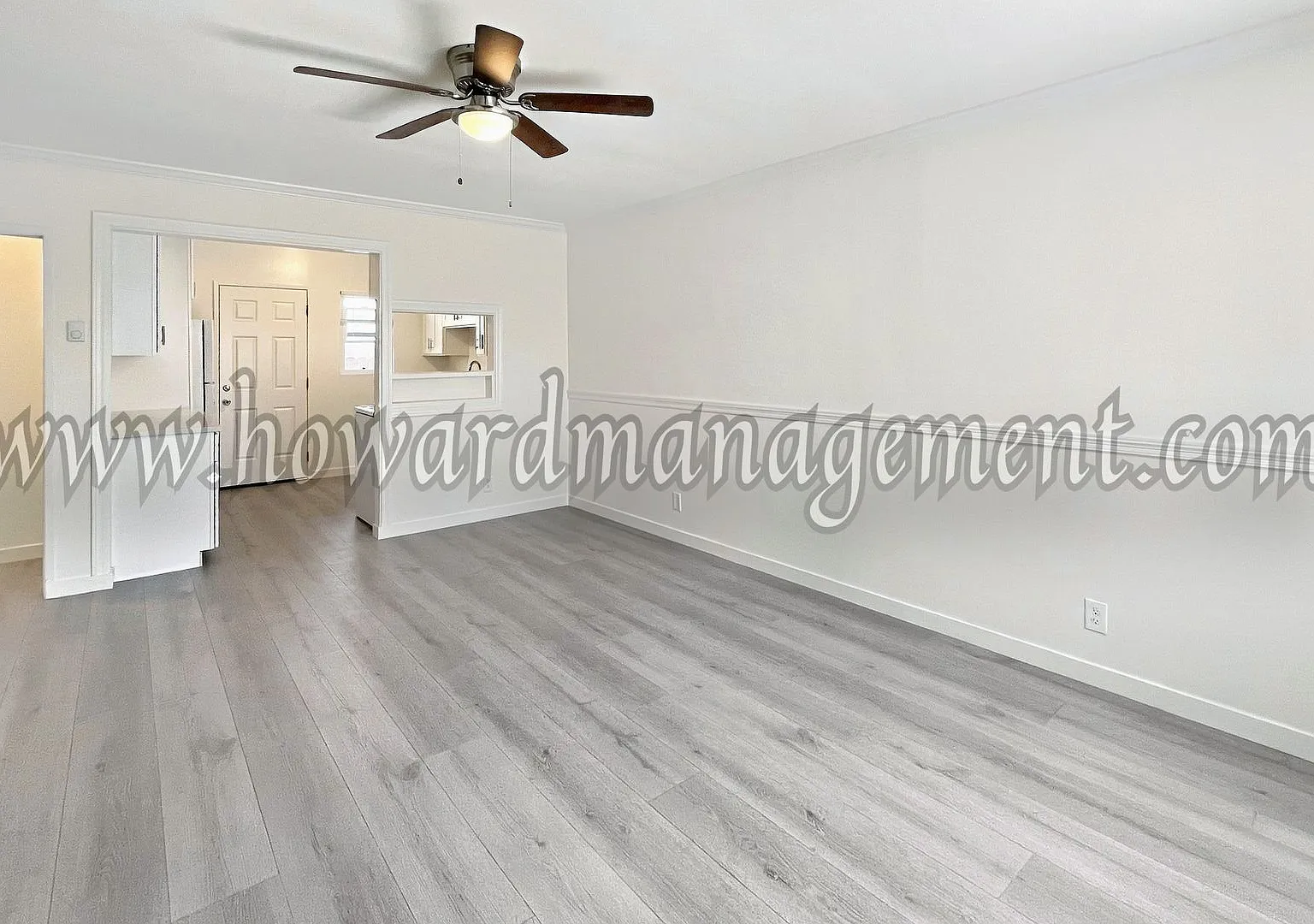 1981 Chestnut — Photo 1
