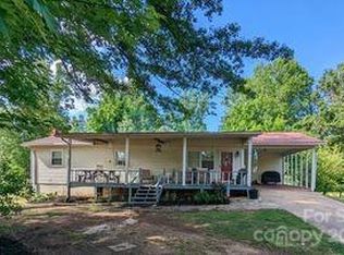 180 Sunset Dr, Rutherfordton, NC 28139