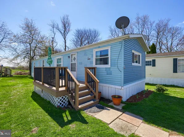 17 Dusk St, Quarryville, PA 17566