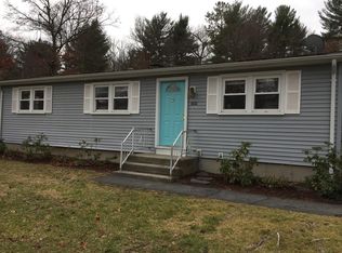 164 Carol Ann St, Springfield, MA 01128