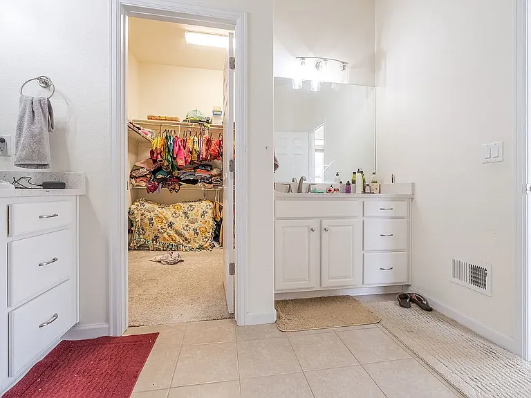 5927 Fall Harvest Way — Photo 8