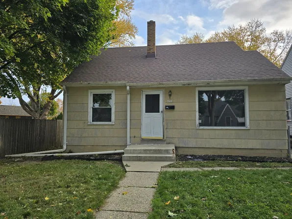 4522 N 57th St, Milwaukee, WI 53218