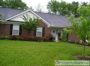 2230 Sweetbay Cir, Burlington, NC 27215