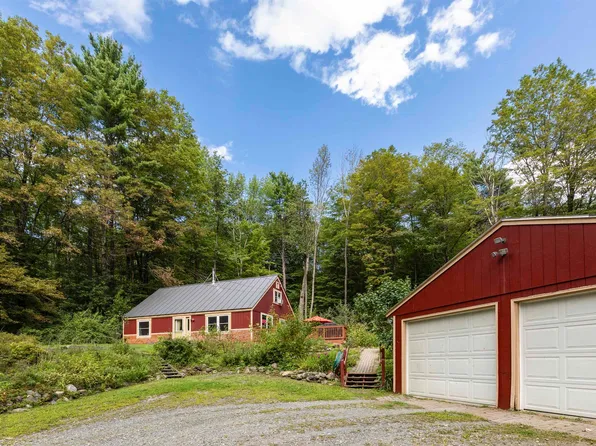 25 Moss Road, Lebanon, NH 03766