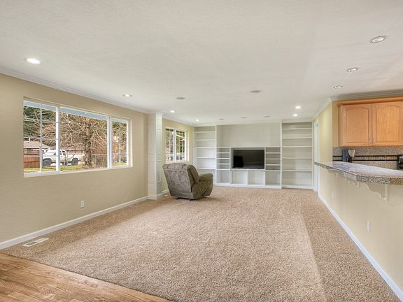 2nd image of 7913 185th Street Ct E
