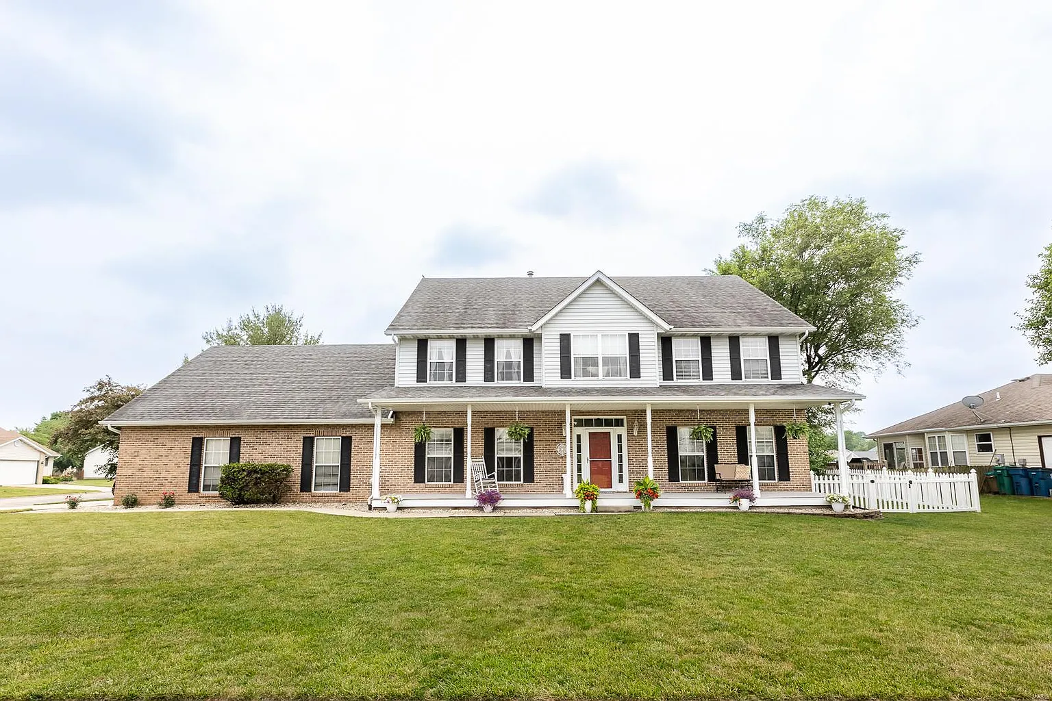 867 Crosswinds Dr photo 1