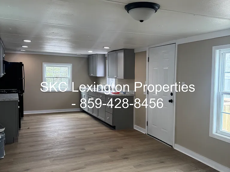 124 Blueberry Ln — Photo 1