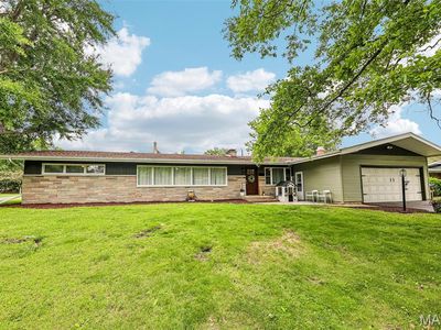 1 Crestwood Dr, Carlinville, IL, 62626