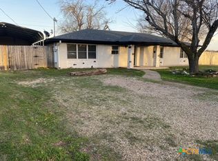 309 W Village Rd, Salado, TX 76571