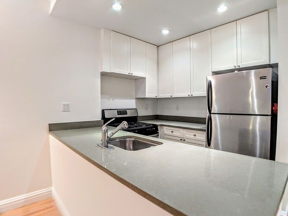 1st image of 101 E 116th St #O1f